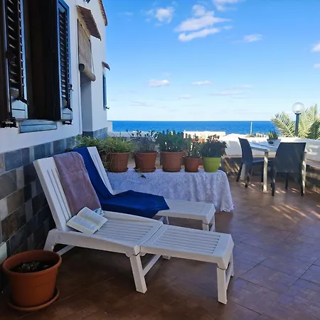 Elio&mina - Dammusi E Con Vista Mare * Παντελλερία