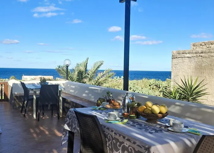 Διαμέρισμα Elio&mina - Dammusi E Con Vista Mare Παντελλερία