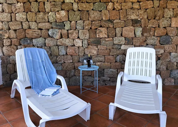 Elio&mina - Dammusi E Con Vista Mare Παντελλερία