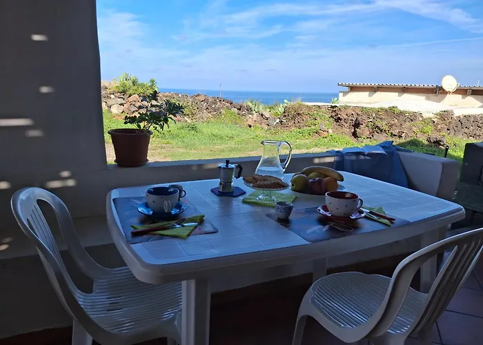 Elio&mina - Dammusi E Con Vista Mare * Παντελλερία